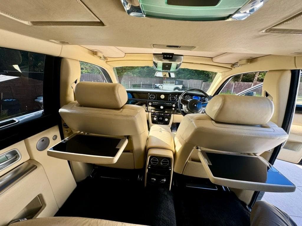 Rolls-Royce Ghost interior — long distance Nordics